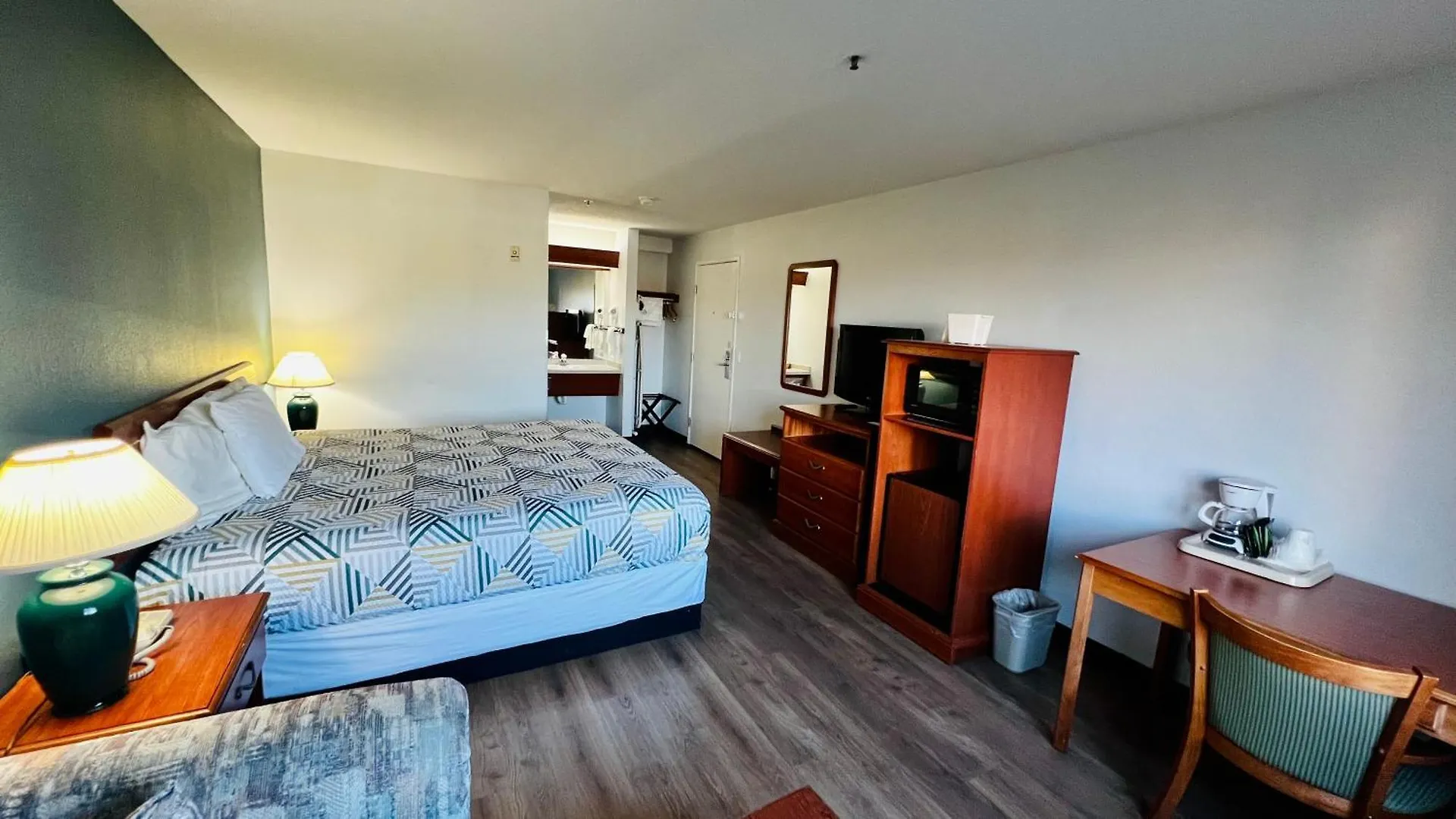 Studio 6 Suites Portland, Or Downtown Ohsu Hotel