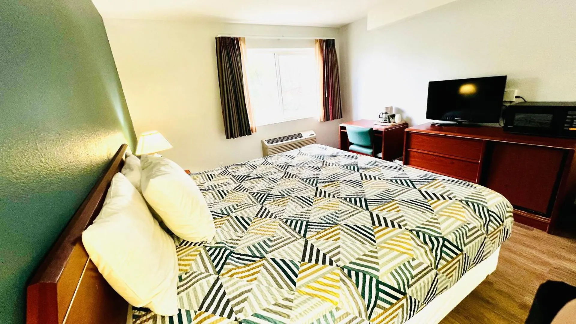 Studio 6 Suites Portland, Or Downtown Ohsu Hotel